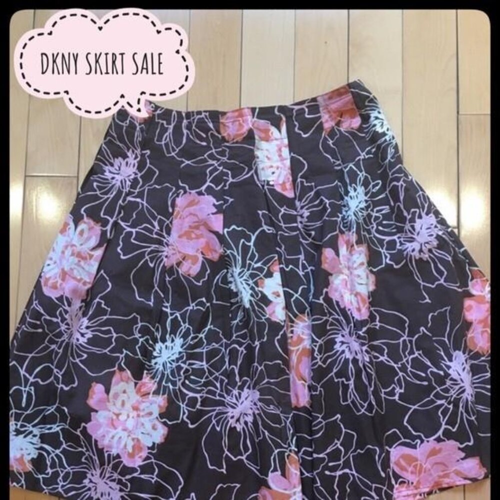 NEW FLORAL DKNY skirt